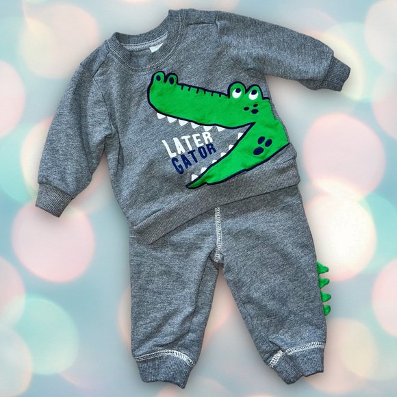 Carter’s Baby Boy’s Long Sleeve Alligator Sweatshirt Sweatpants Outfit 6 Months - Picture 1 of 2